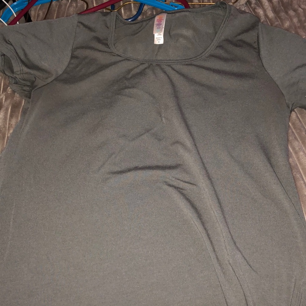 LuLaRoe shirt
